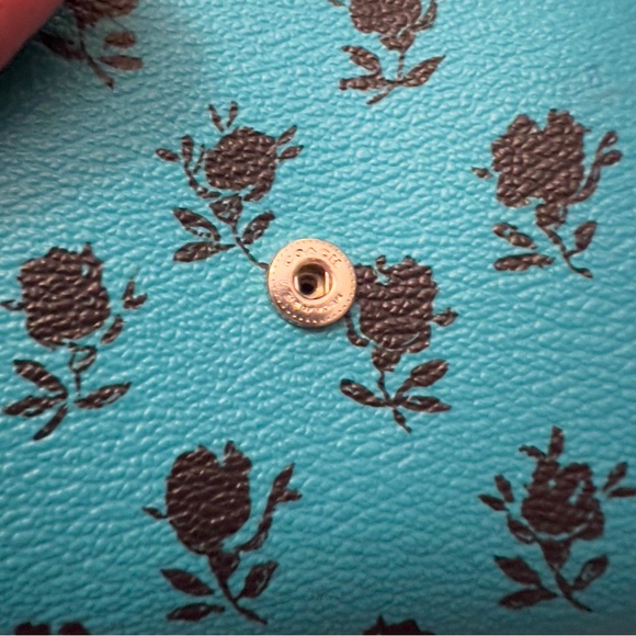 Coach Accordion Wallet In Badlands Floral Print Silver/Turquoise/Black F56723 - Picture 4 of 11